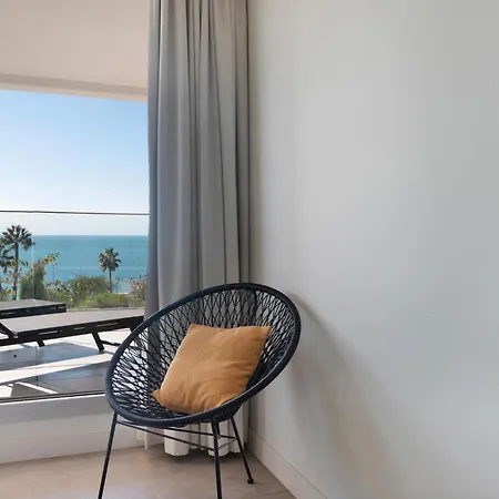 Seaview Alba Lejlighed *